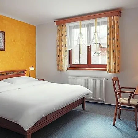 Golf & Kuneticka Hora 4* Pardubice